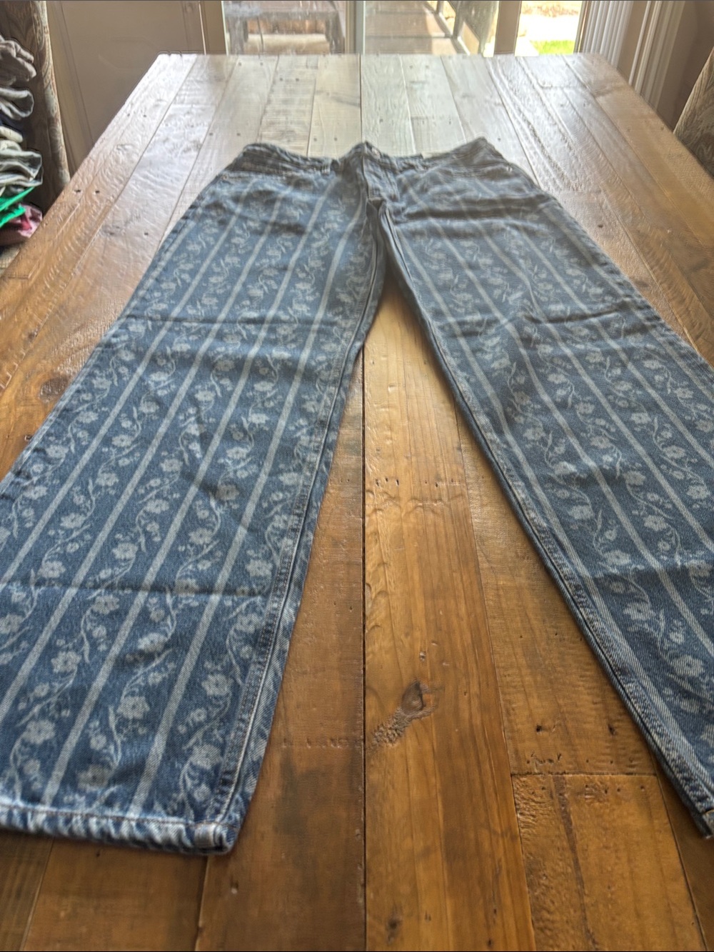 We The Free Blue Patterned women’s Jeans